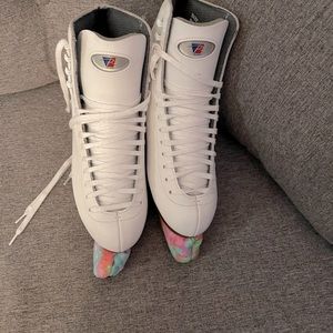 Riedell Ice Skates